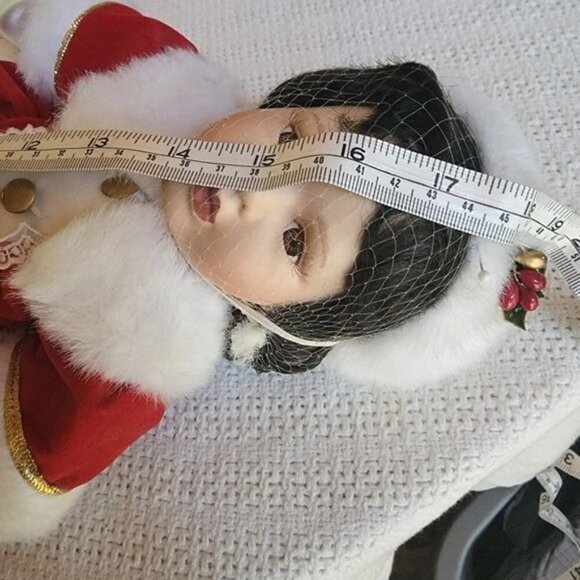 Vanessa Ricardi Collection Limited 1998 Handmade/Handpainted Porcelain Doll - Picture 12 of 16